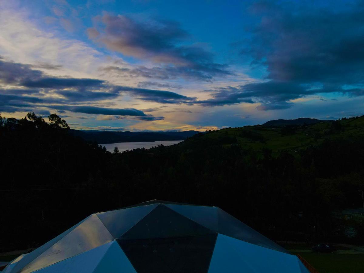 Golden Glamping Hotel Guatavita Buitenkant foto