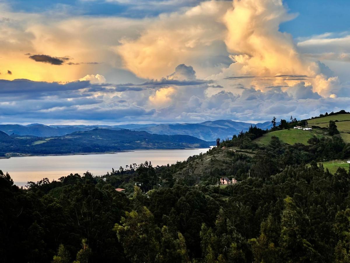 Golden Glamping Hotel Guatavita Buitenkant foto